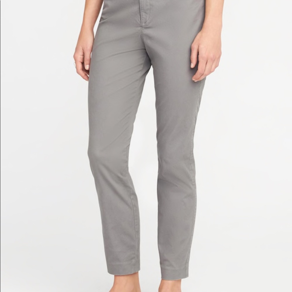Old Navy Mid-Rise Pixie Ankle Chinos